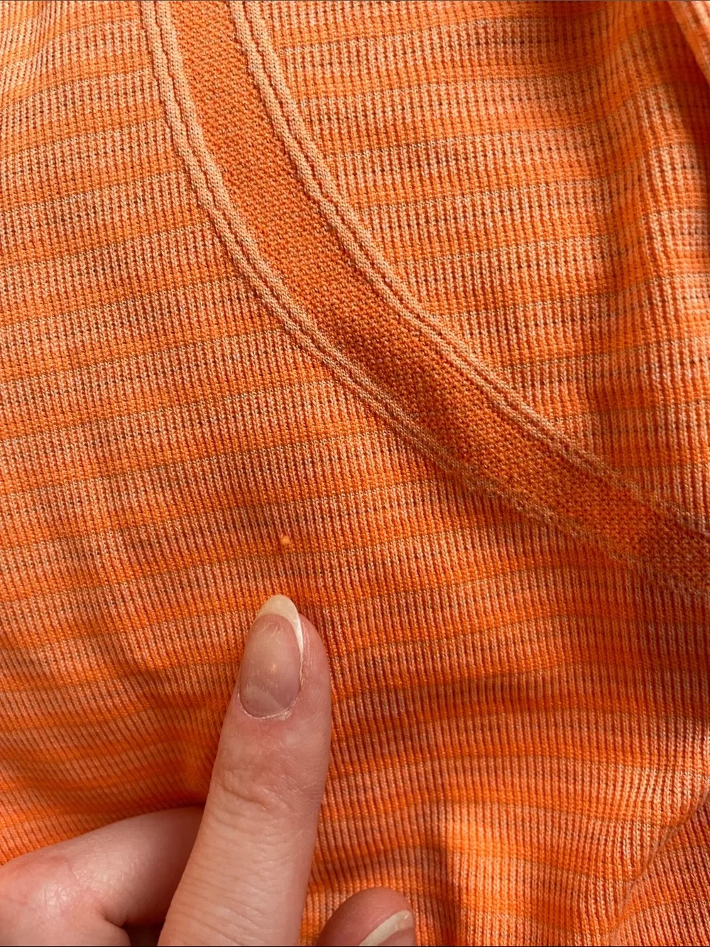 Women’s Long Sleeve Seamless Lulu Top - Orange 🍊🧡 - Picture 3 of 5